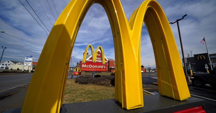 McDonald’s shares slide in wake of fatal E. coli outbreak. What to know - National